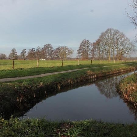 B&B 'T Onderkomen 't Harde Extérieur photo