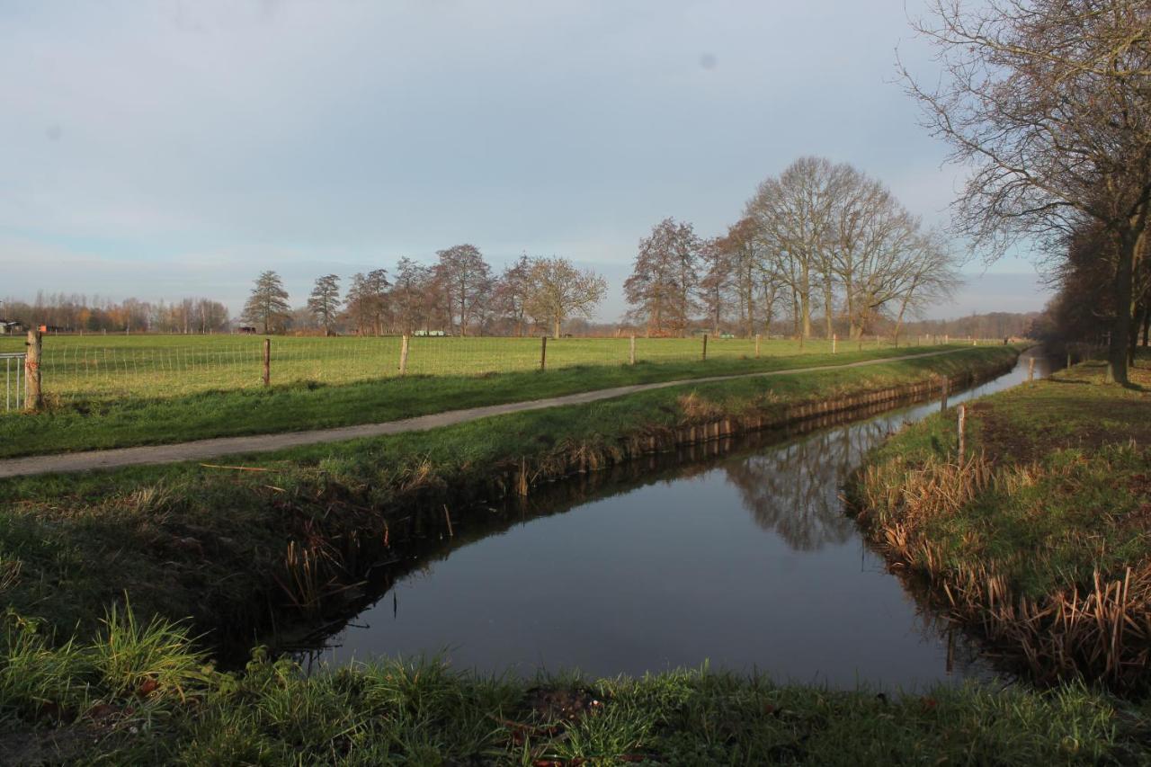 B&B 'T Onderkomen 't Harde Extérieur photo